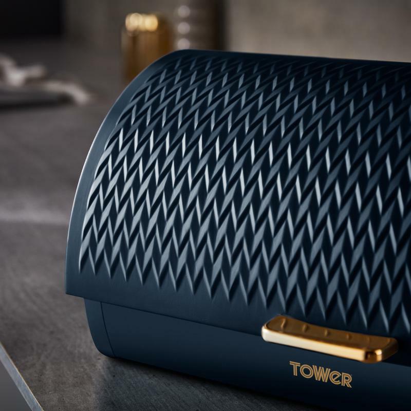 TOWER Empire Blue Jug Kettle, 4 Slice Toaster, Bread Bin & Canisters Matching Set in Midnight Blue with Brass Accents — photo 11