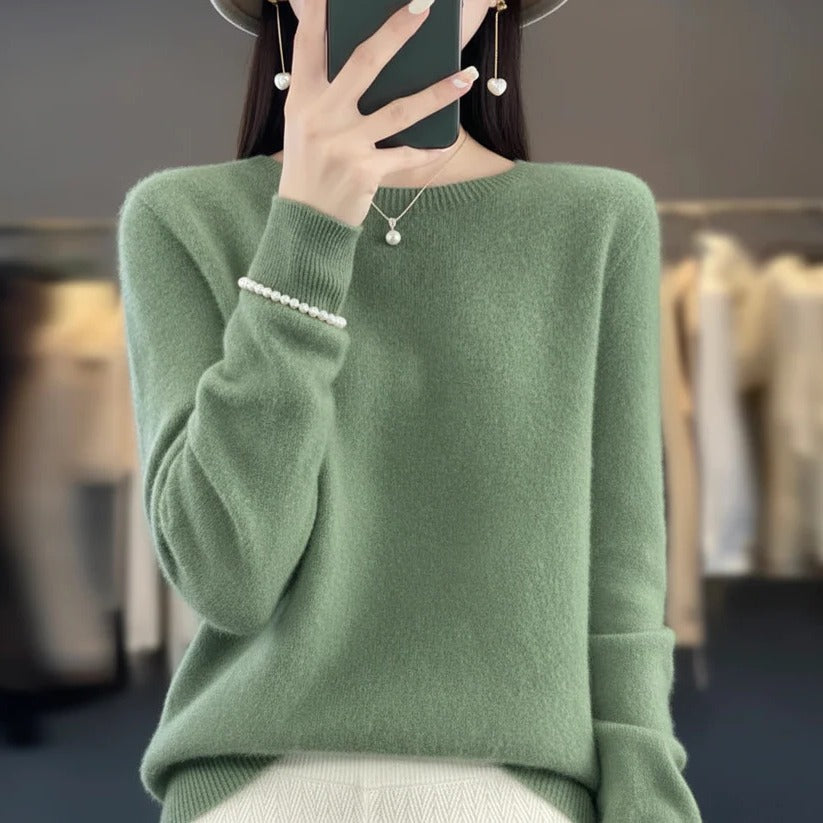 Women's Crewneck Cashmere Jumper - Pullover Style — photo 18