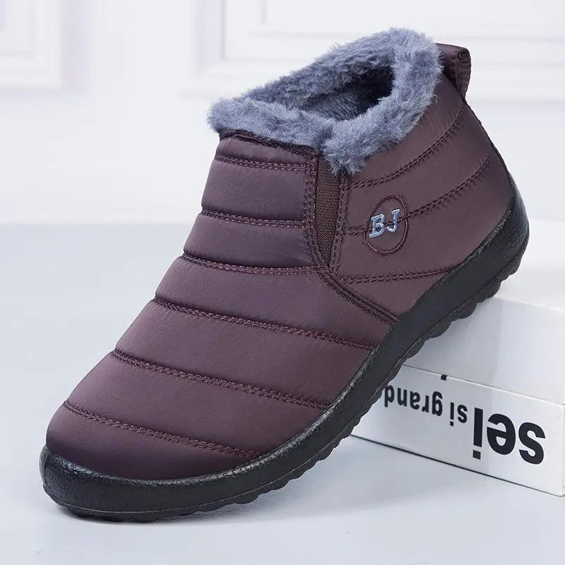 Emily - Women's Warm Faux Fur Lined Slip-On Ankle Boots for Winter — photo 5
