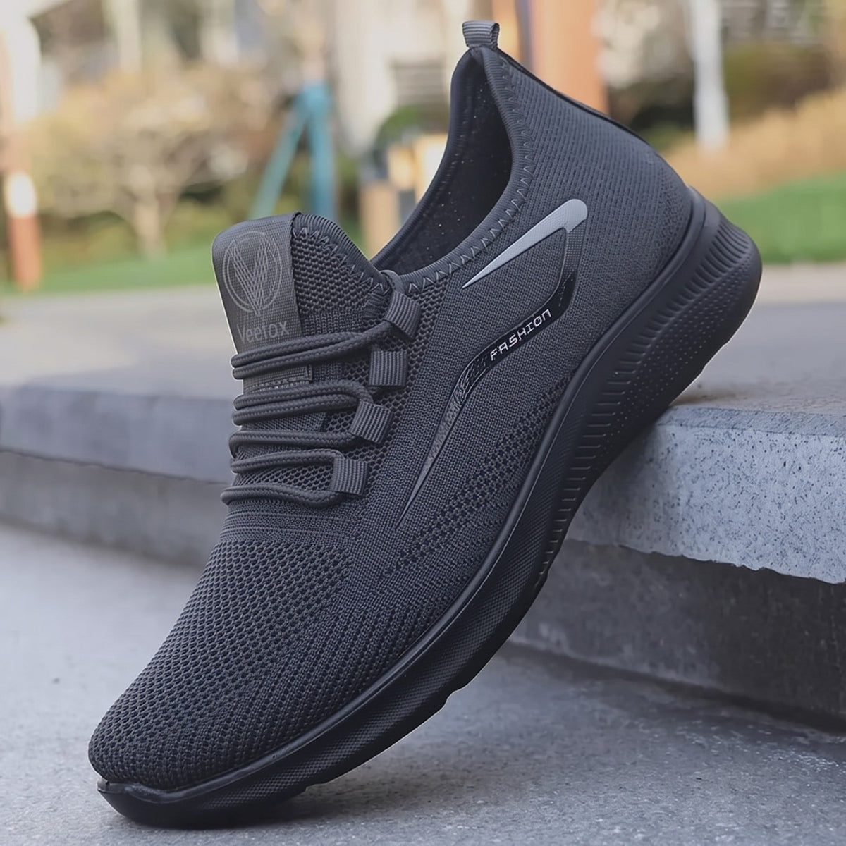 Jonas - Men's Breathable Lightweight Lace-Up Orthopaedic Trainers — photo 9