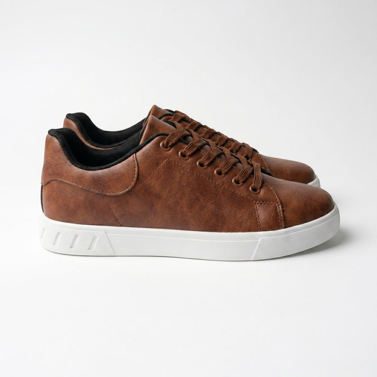 Jonas – Minimalist Casual Low-Top Trainers — photo 12