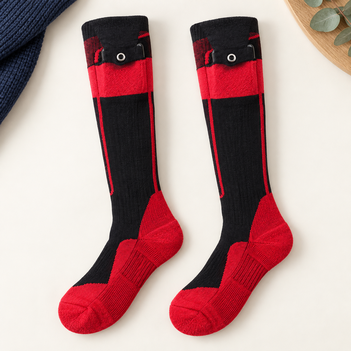 App-Controlled Heated Socks – 4 Heat Settings — photo 1