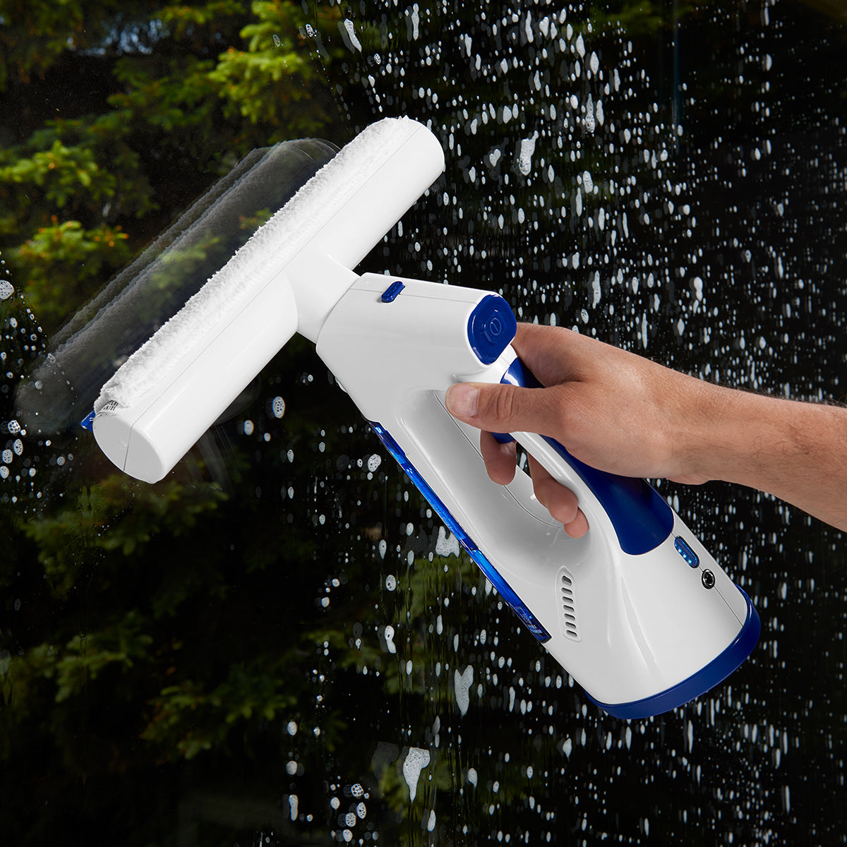 Cordless Window Vacuum by Sharper Image — photo 3
