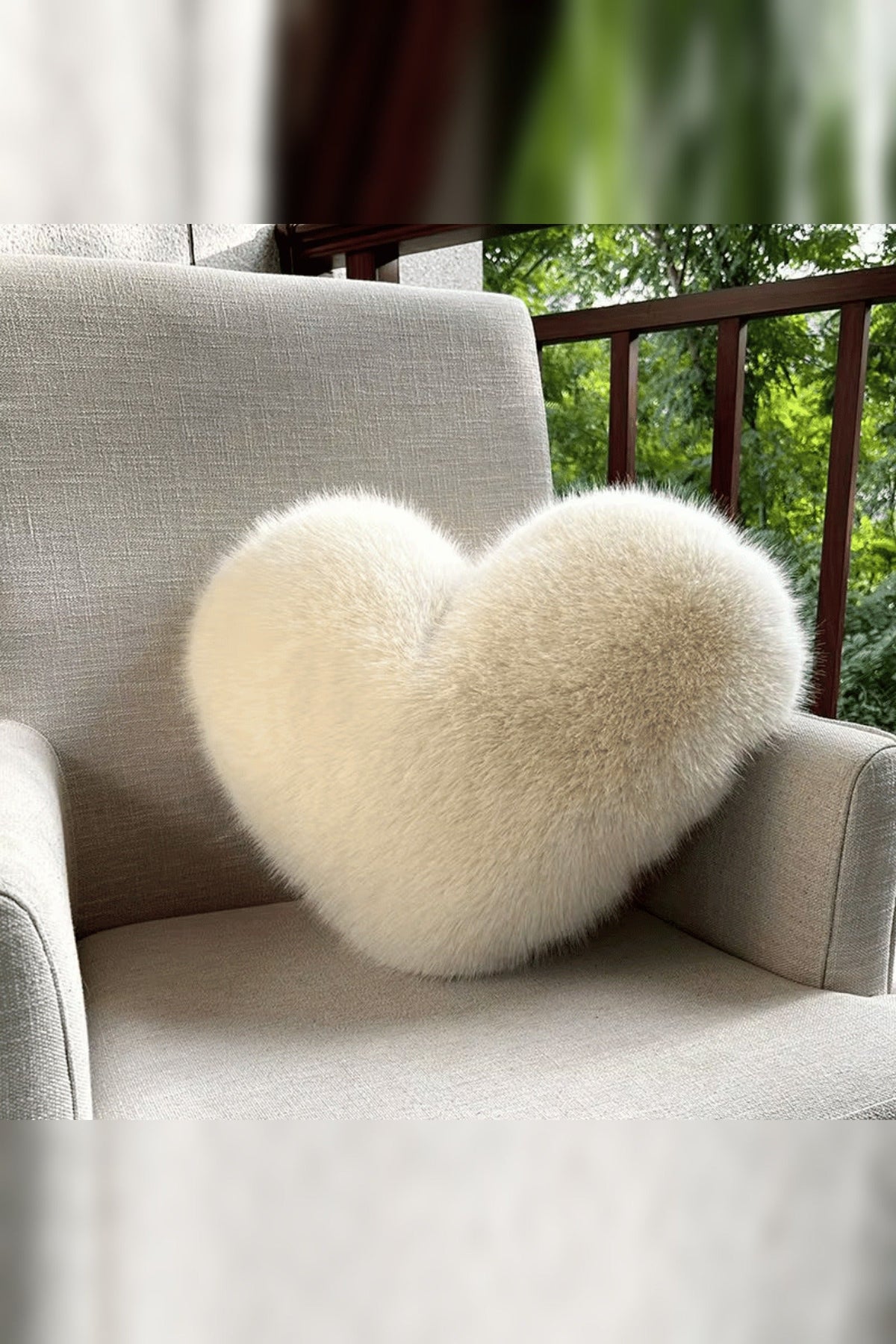 Heart Cushion with Long Pile – 32 x 40 cm, Four Colours — photo 1