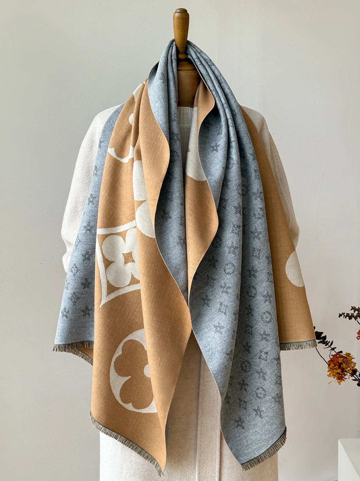 Winter Scarf with Jacquard Pattern – Soft Oversized Wrap Scarf & Shawl, 69 in, Unisex, 3 Colours | Hommes — photo 7