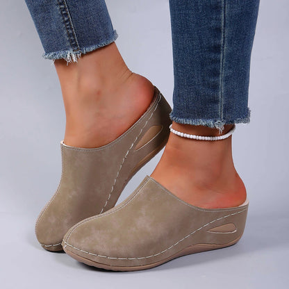 Women's Comfort Winter Shoes – Warm Plush Interior with Non-Slip Supportive Sole