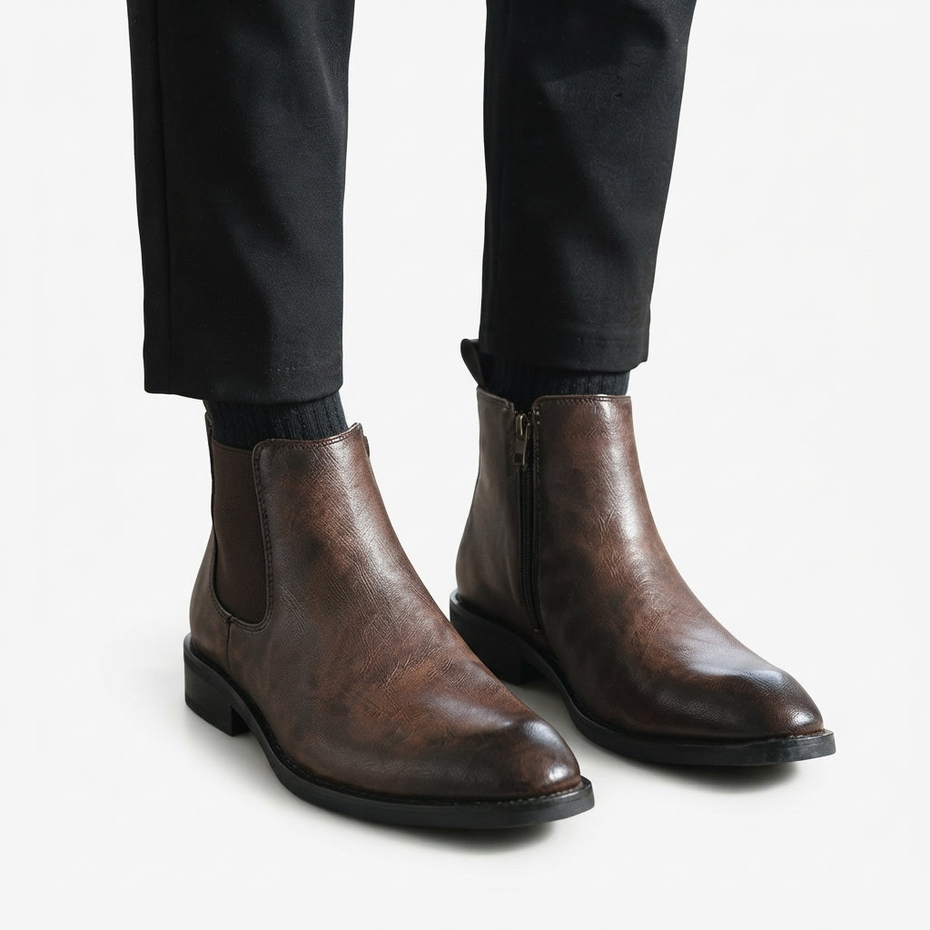 Men's Leather Chelsea Boots — photo 4