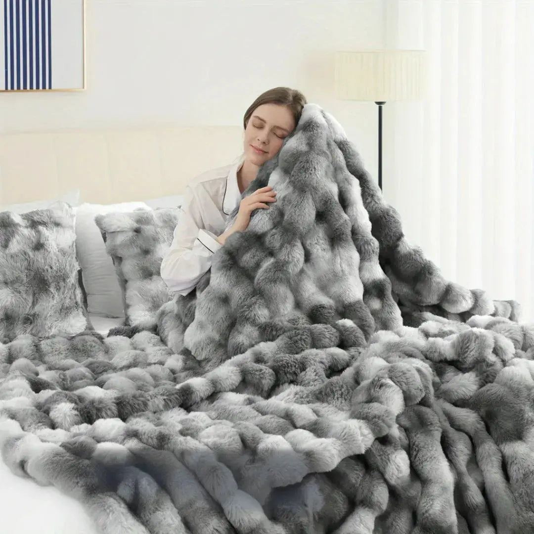 Slumblr® Cozy Faux Rabbit Fleece Throw Blanket — photo 16