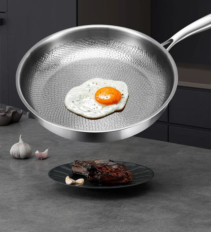 Titanium Frying Pan – Uncoated Non-Stick Hammer-Pattern Cookware — photo 16