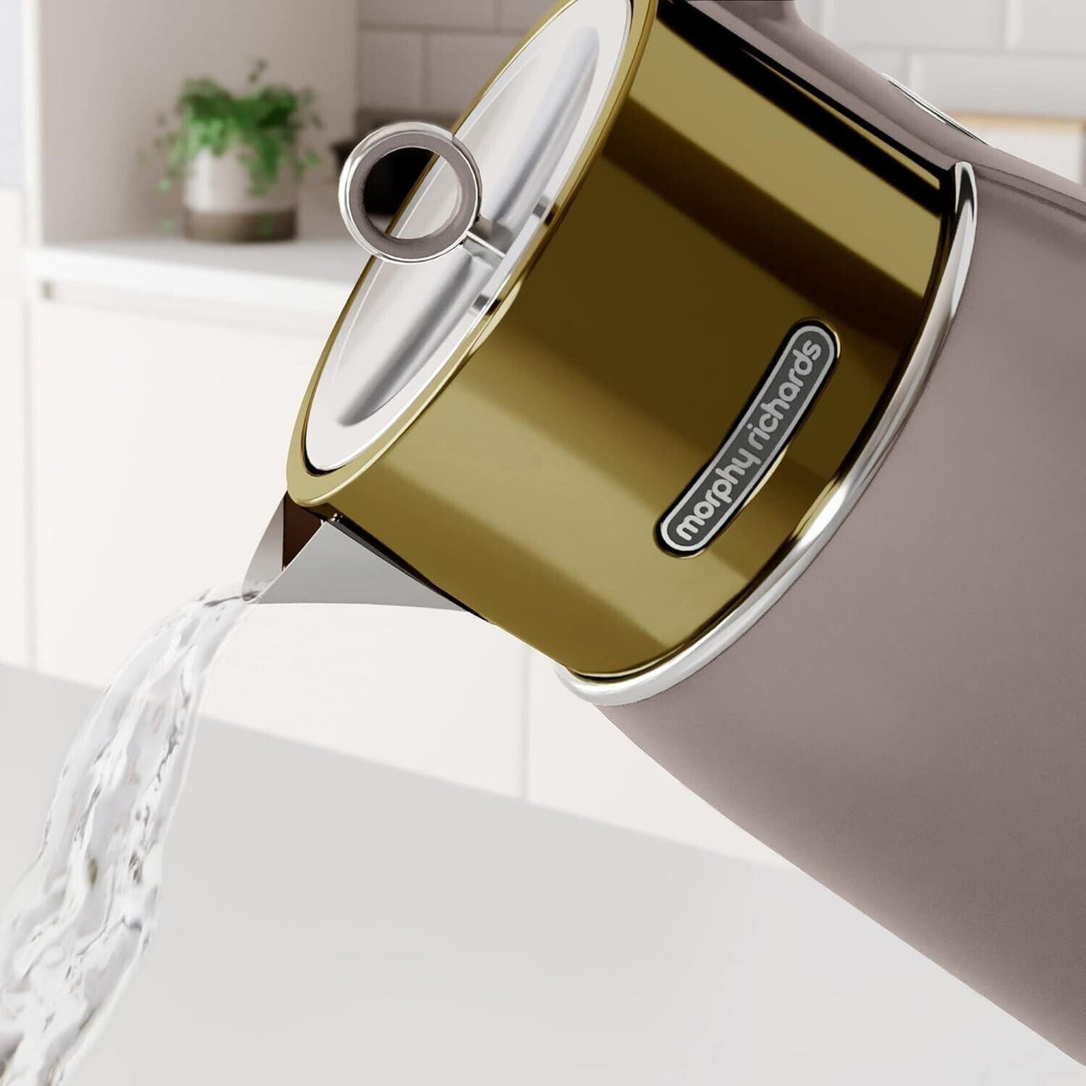Morphy Richards Gold Signature Opulent Jug Kettle & 4 Slice Toaster Set — photo 7