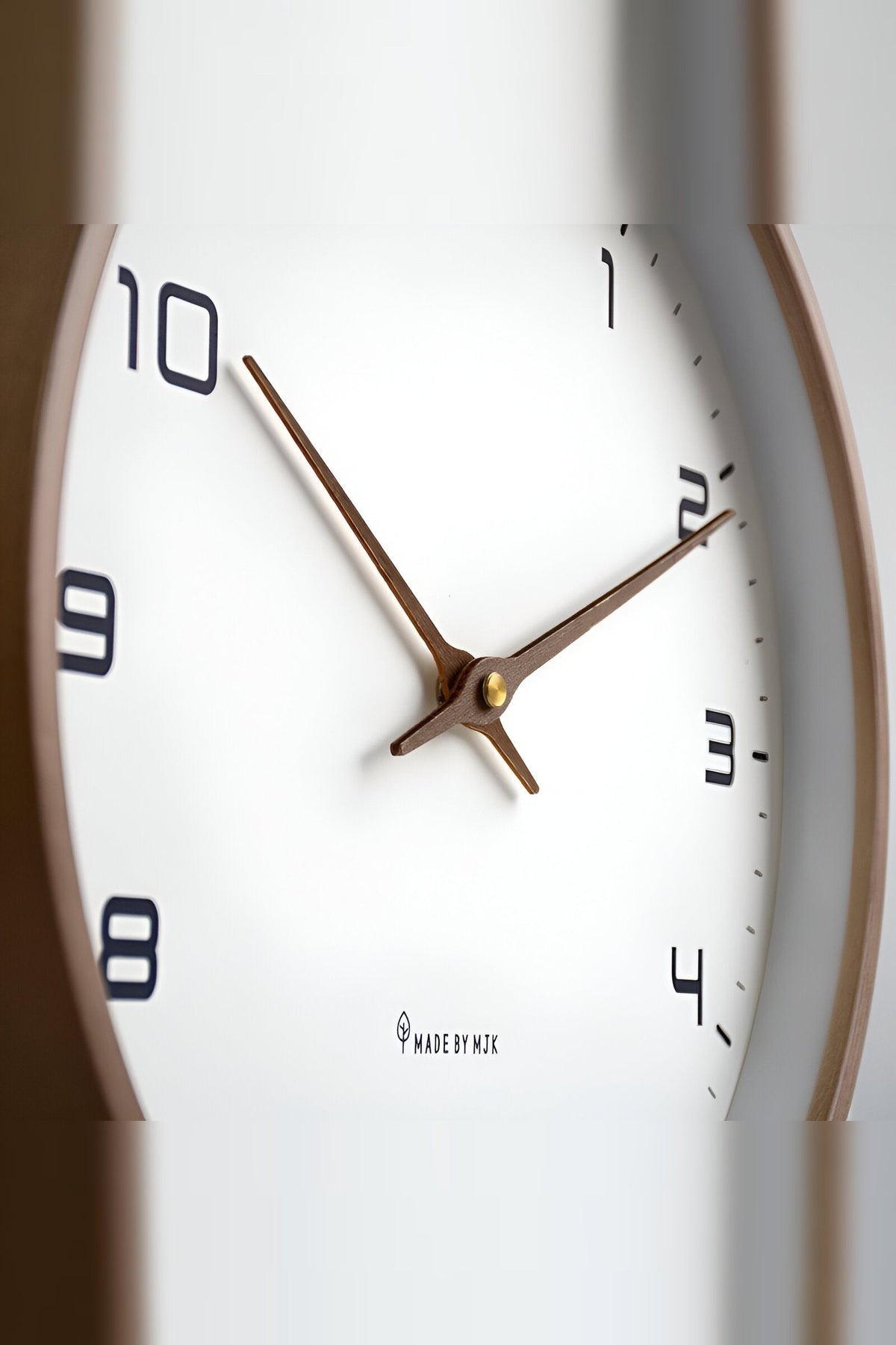 Wooden Frame Wall Clock with Silent Movement – No Ticking at Night — photo 4
