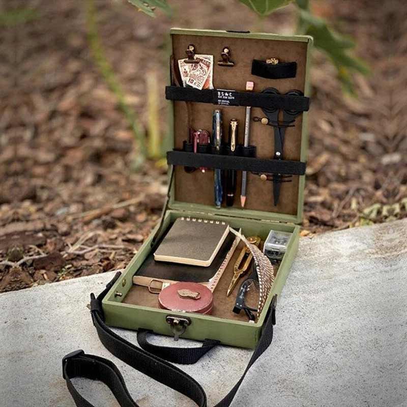 Writers Messenger Box | Walnut Briefcase-Style & Pen Loops | A5 — photo 5