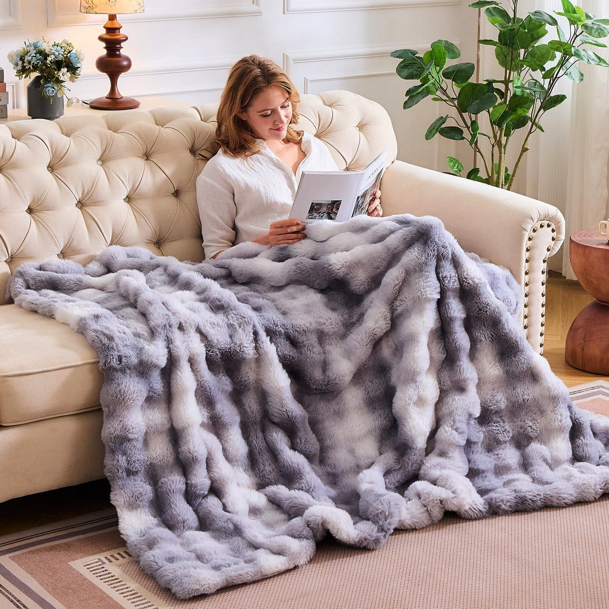 Slumblr® Cozy Faux Rabbit Fleece Throw Blanket — photo 22