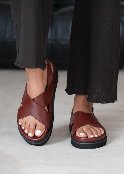 Capri Sandal - Burgundy — photo 1