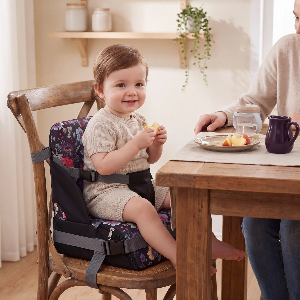 Foldable Baby Booster Seat — photo 4