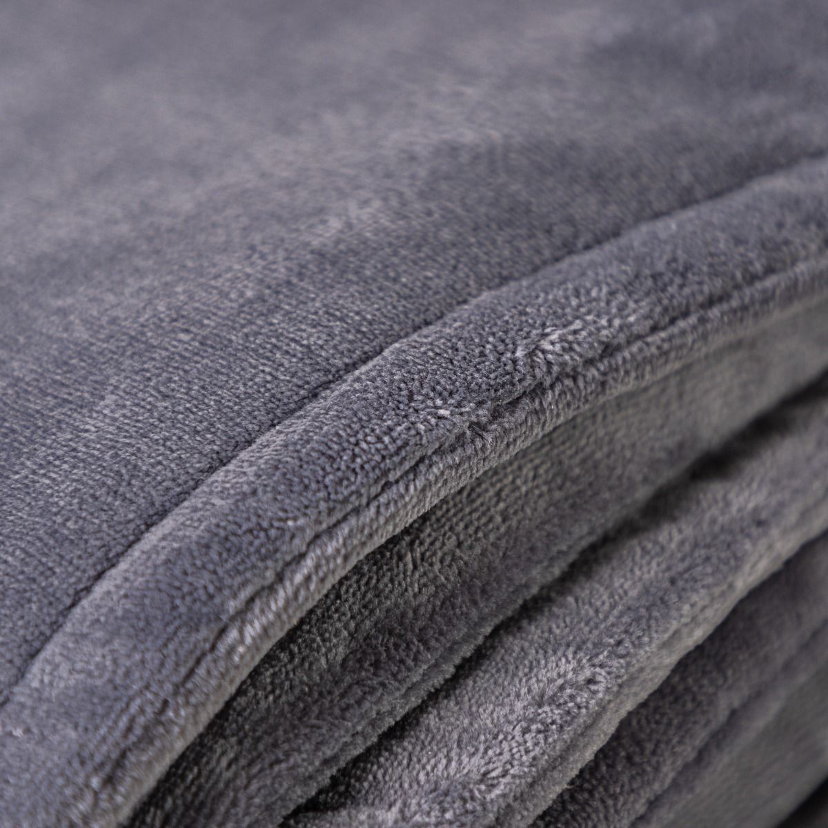 Minky Luxury Heated Throw | Large | 180x180cm — photo 4