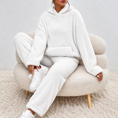 Hooded Loungewear Ultra Comfortable Teddy Pajama Set — photo 4