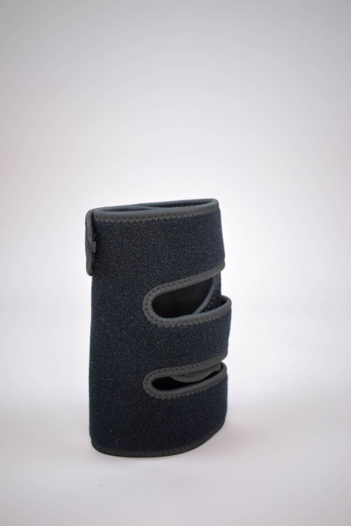 Knee Support, Adjustable Fit - Cushioned Open Patella Ring — photo 13