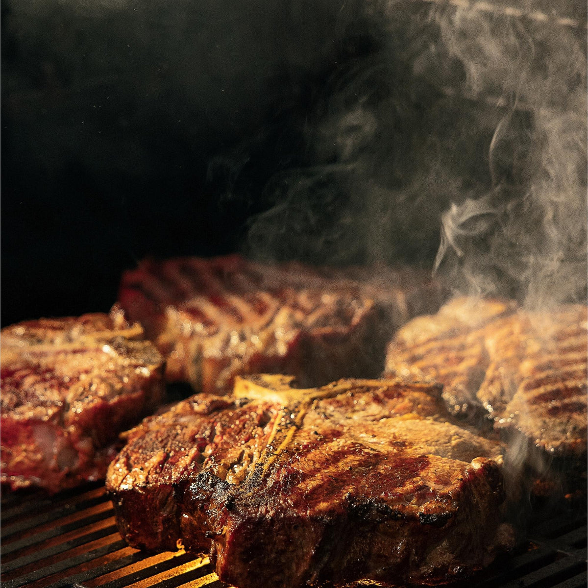Masterbuilt 36-inch Charcoal Grill — photo 7