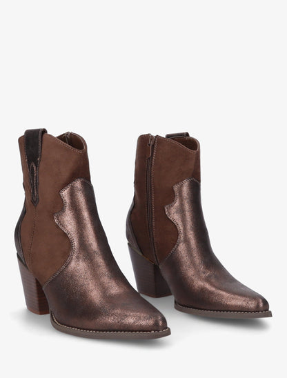 Nordspur | Western Ankle Boots with Pearlescent Panels — photo 4