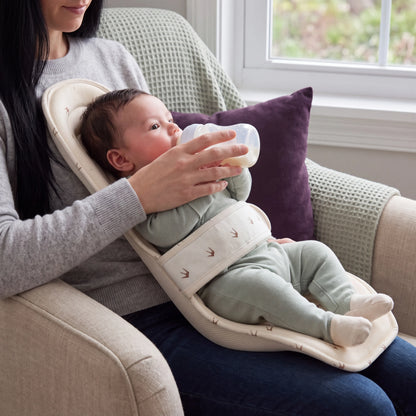 Nursing Arm Feeding Carrier — photo 5