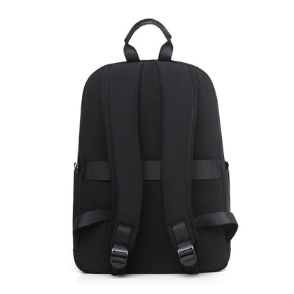 Sleek Minimalist Backpack Stornfield — photo 4