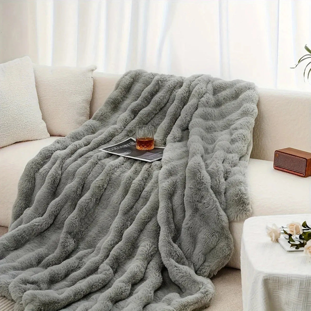 Slumblr® Cozy Faux Rabbit Fleece Throw Blanket — photo 8