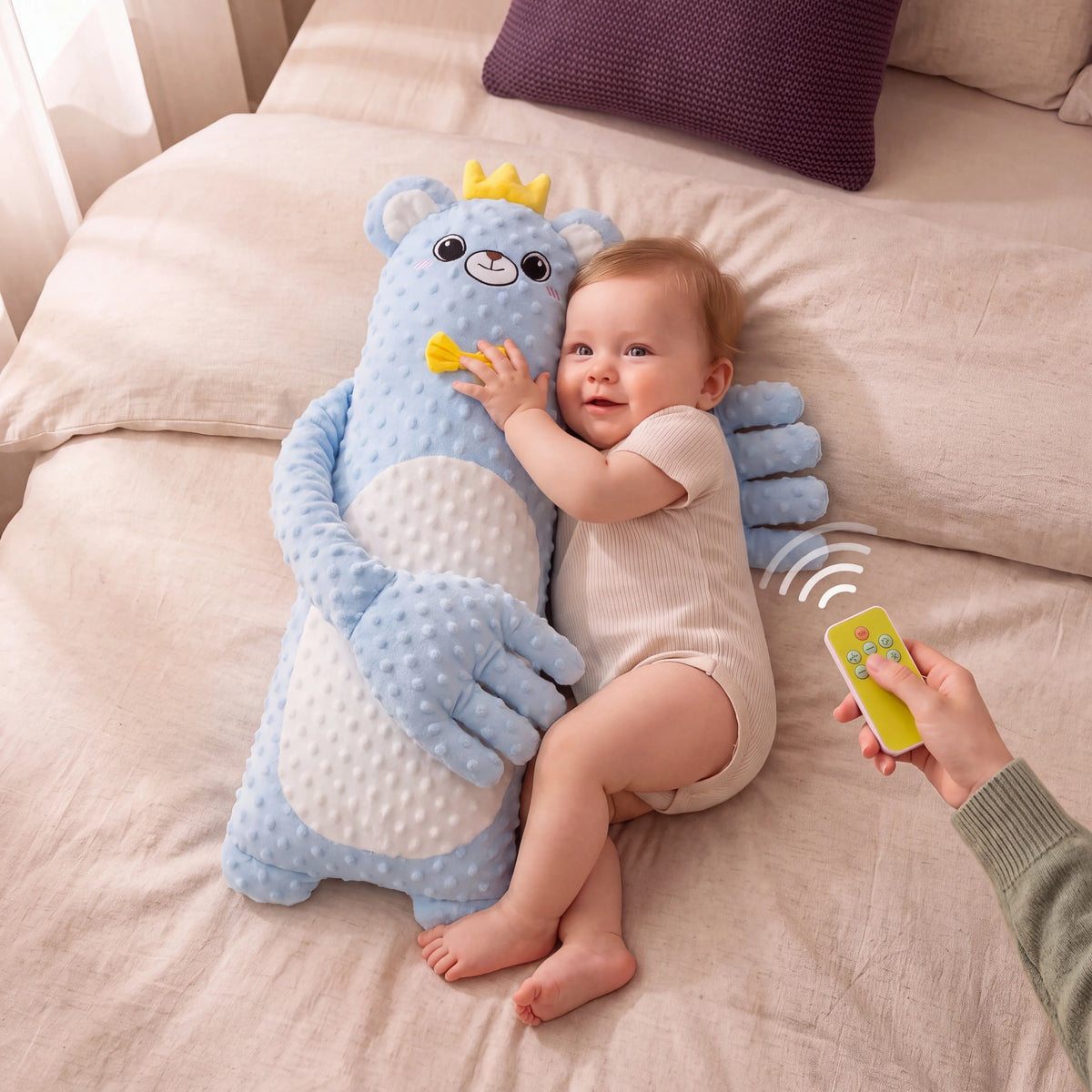 Baby Patting Pillow Sandy Blue Bear — photo 2