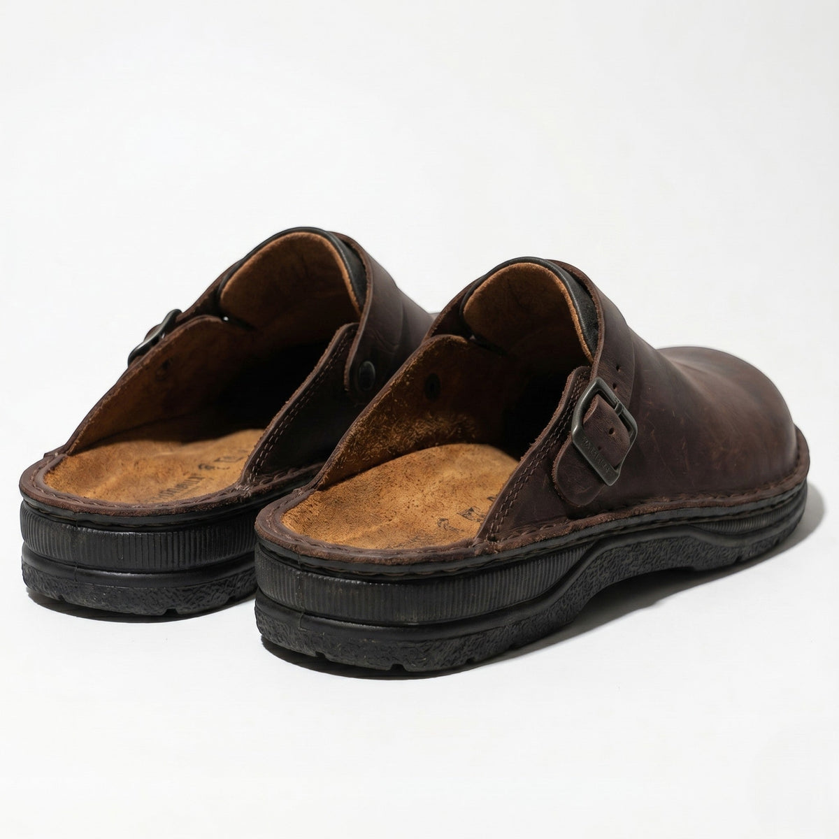 Benjamin – Elegant Orthopaedic Clogs – Slip-Resistant, Padded Sole — photo 9