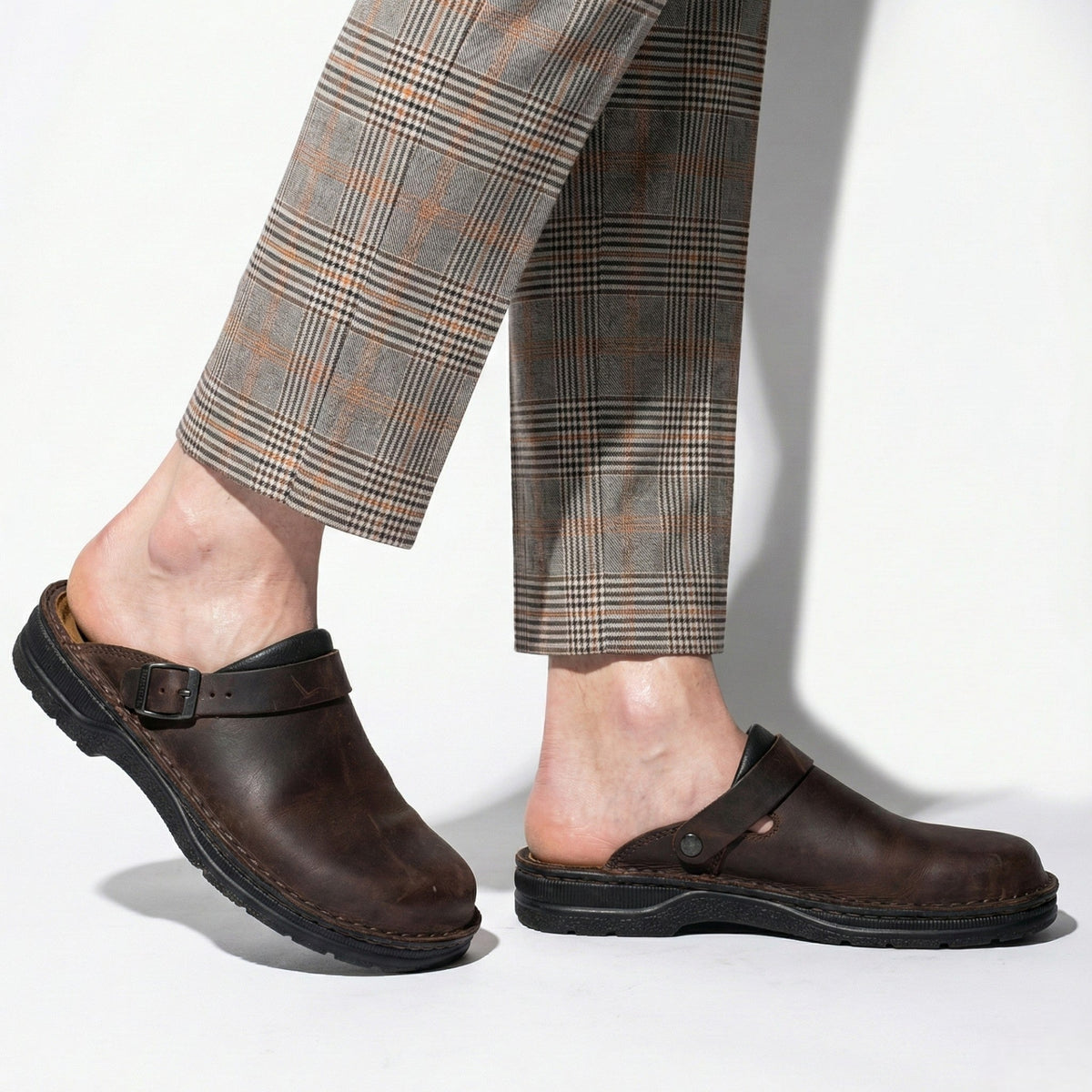 Benjamin – Elegant Orthopaedic Clogs – Slip-Resistant, Padded Sole — photo 7