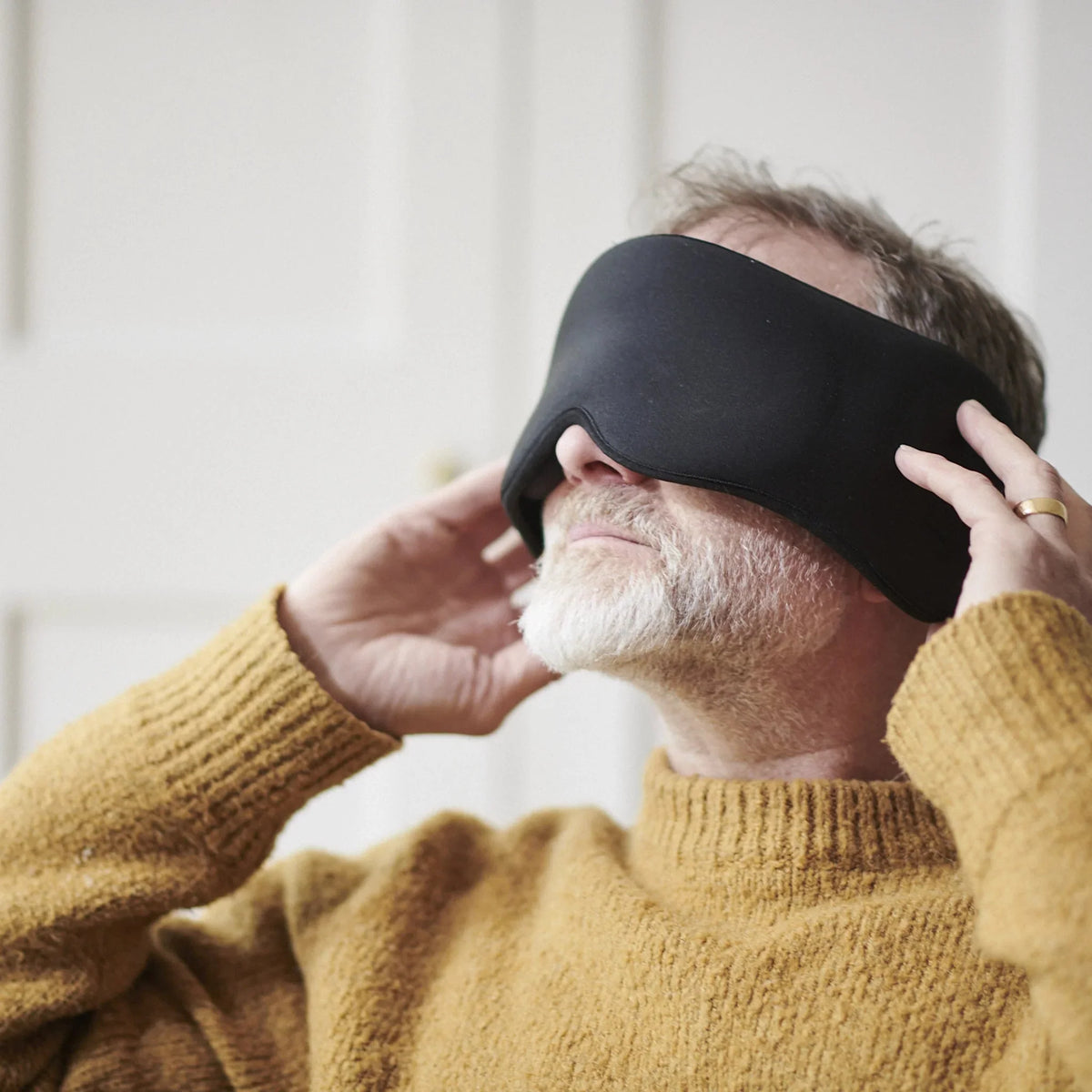 Blackout™ Mask - Noise Cancelling Sleep Mask — photo 3