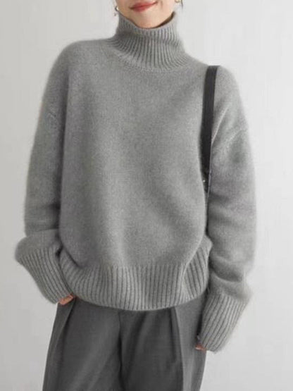 Women's Cashmere Turtleneck Jumper — photo 3