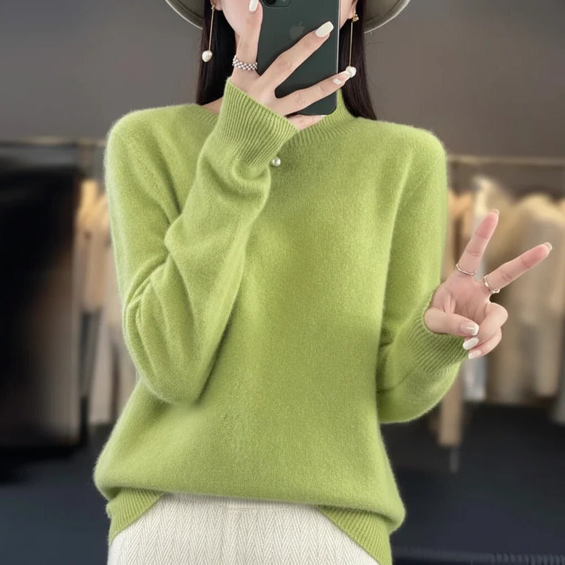 Women's Crewneck Cashmere Jumper - Pullover Style — photo 10