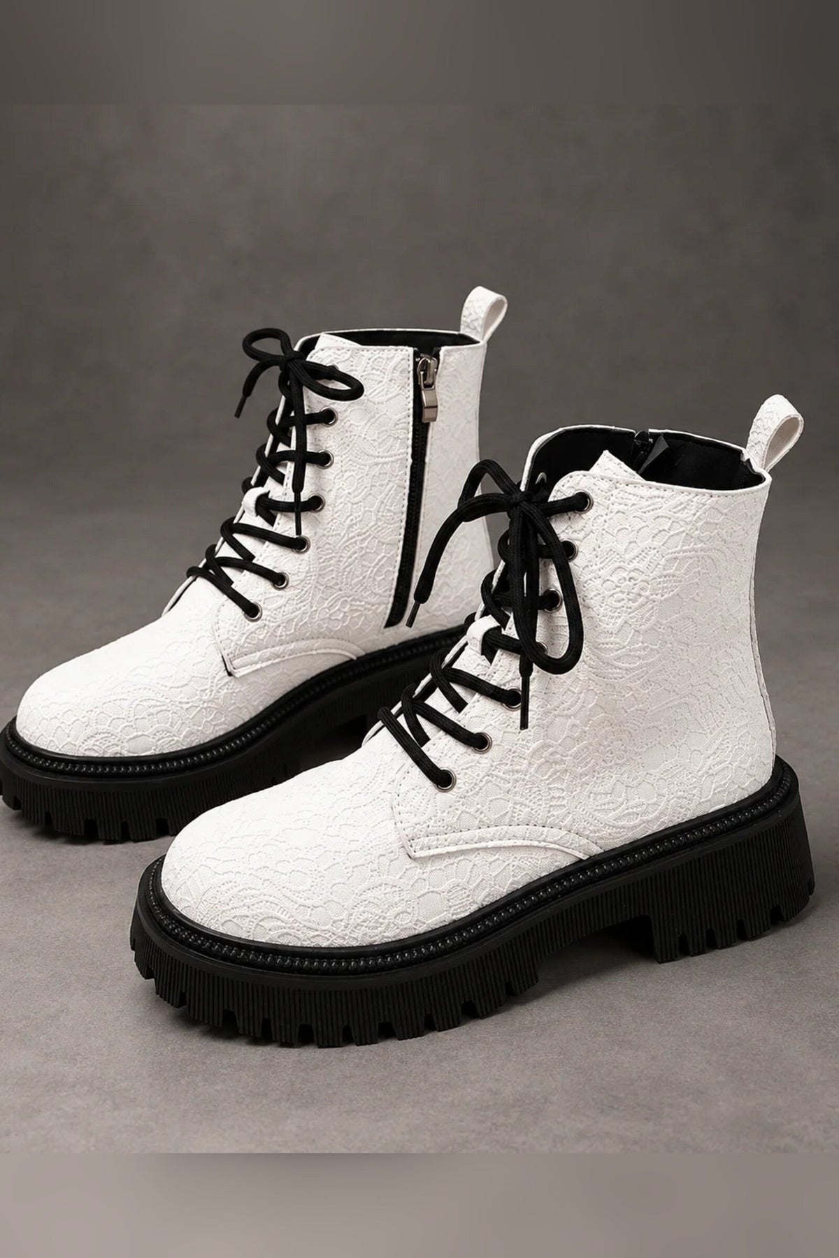 Boots Women - Embroidered White Platform Boots — photo 1