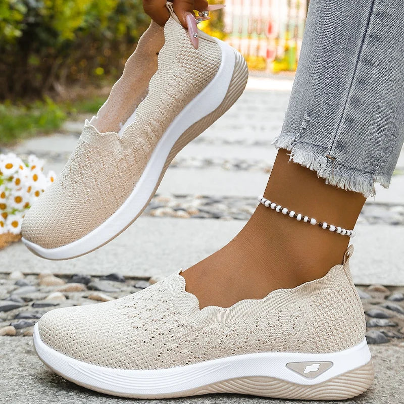 Cushioned Slip-On Walking Shoes for Women, Lightweight and Breathable — photo 9