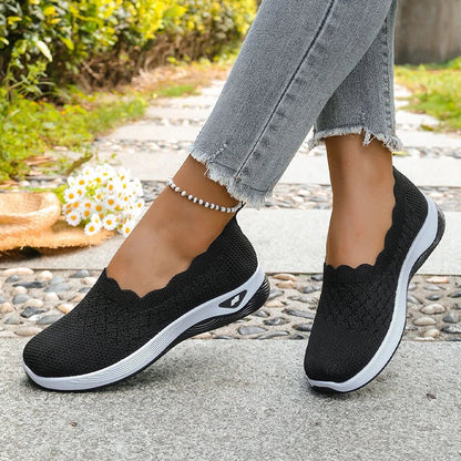 Cushioned Slip-On Walking Shoes for Women, Lightweight and Breathable — photo 14