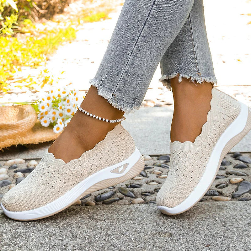 Cushioned Slip-On Walking Shoes for Women, Lightweight and Breathable — photo 8