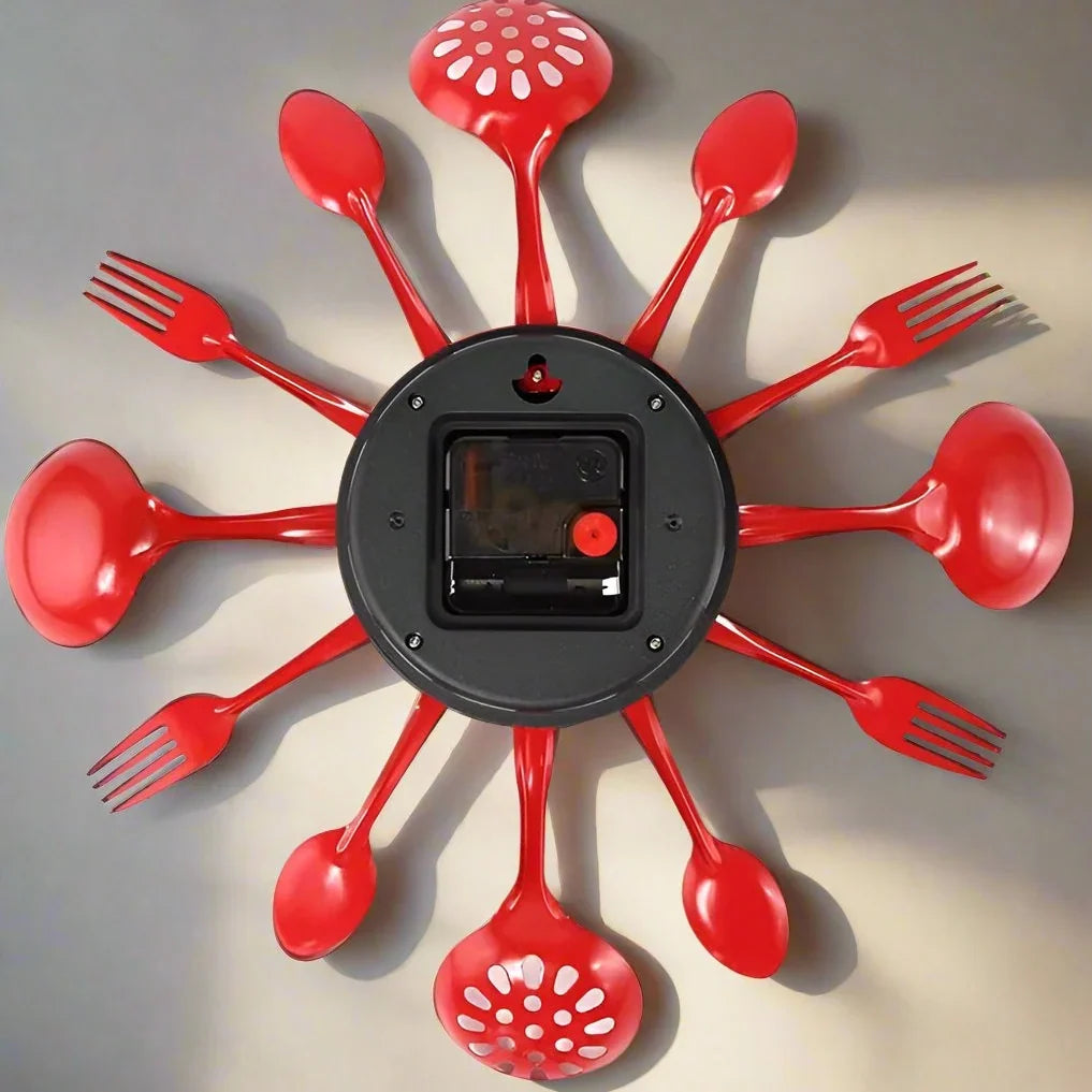 Wall Clock | Bold Round Design & Silent Quartz Movement — photo 6