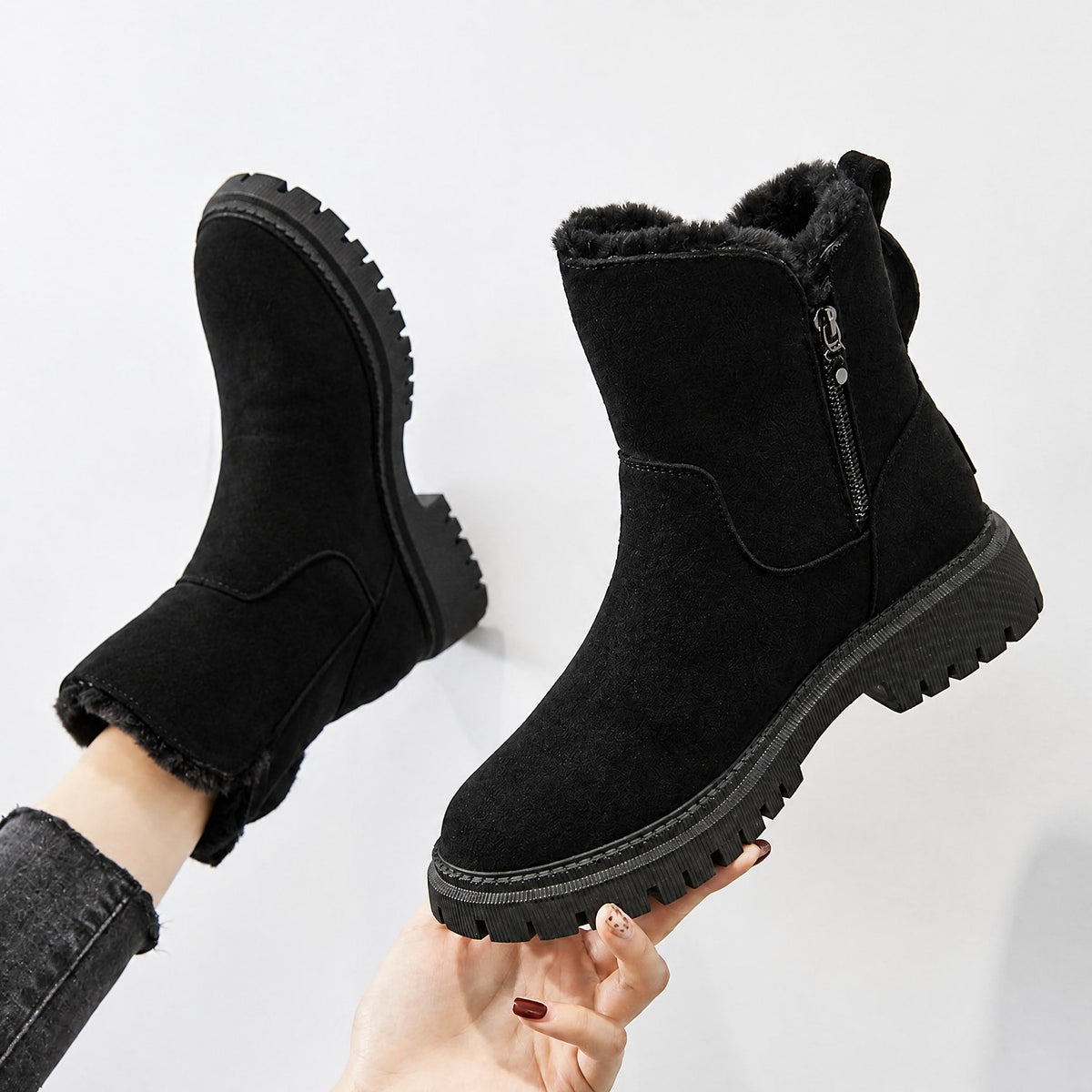 Chloe - Women's Cosy Winter Ankle Boots with Chunky Sole and Zip Closure — photo 2