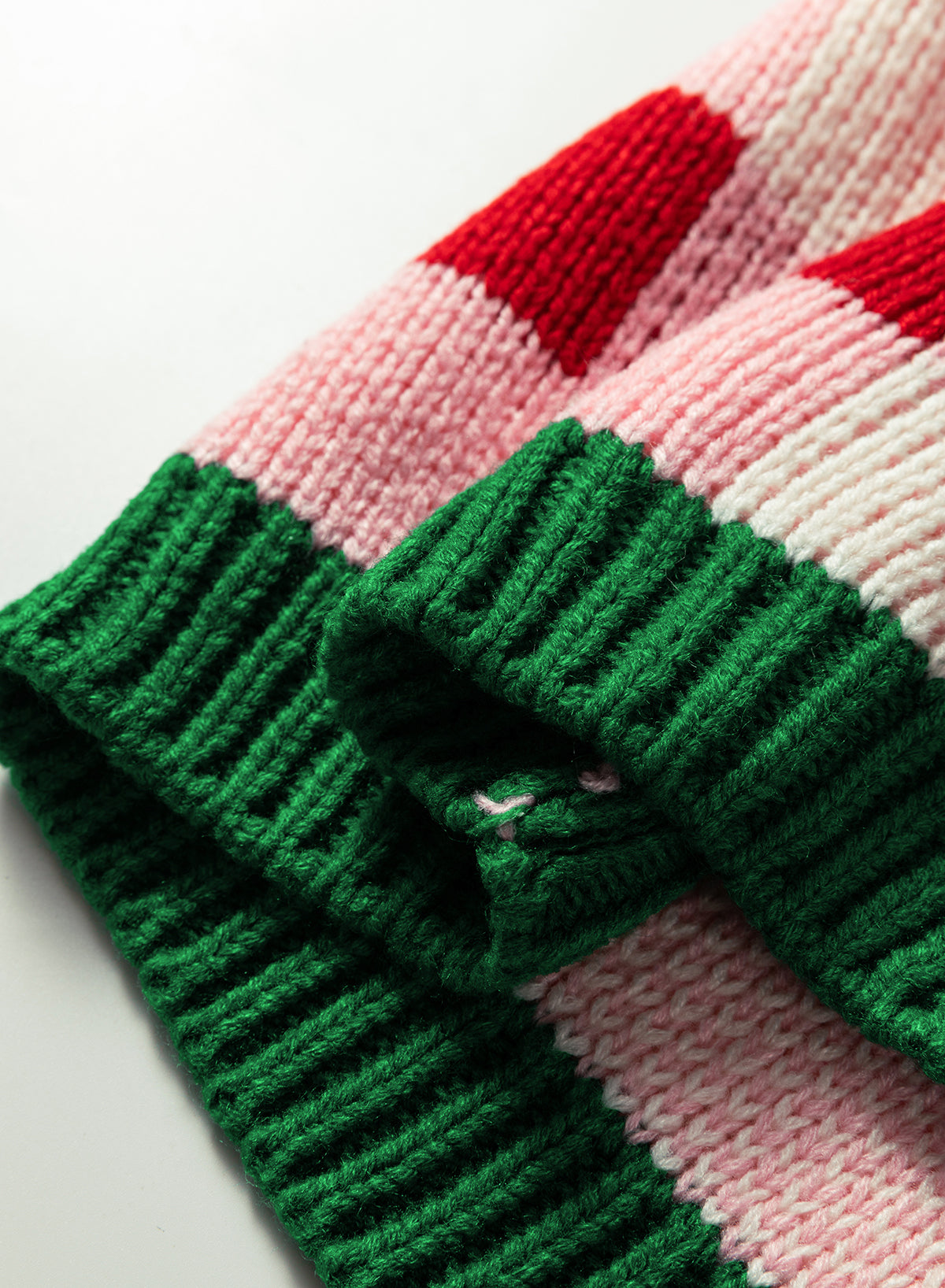 Women's Pink Plaid Christmas Cardigan – Open Front Knit Sweater with Green Trim and Bow Details — photo 3