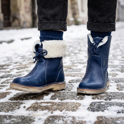 Waterproof Wool Lined Leather Winter Boots Lace Up Vintage Style Boots with Crepe Rubber Sole — photo 8