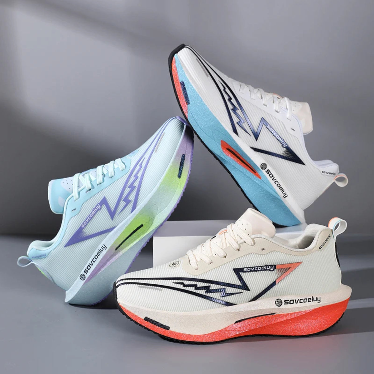 Carbon Plate Running Shoes Non-Slip Shock-Absorbing Fitness Sneakers for Men & Women — photo 3