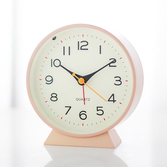 Retro Analog Alarm Clock with Backlight Silent Battery Operated Non-Ticking Quartz — photo 5