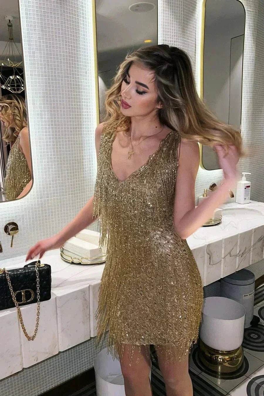Sequin Party Dress for Women | Shimmer Mini Cocktail Dress for Christmas Events and Nights Out | Regular Fit Sparkly Dress — photo 5
