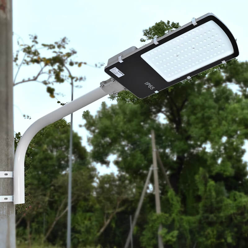 Nordspur | Waterproof Solar Street Lamp — photo 4