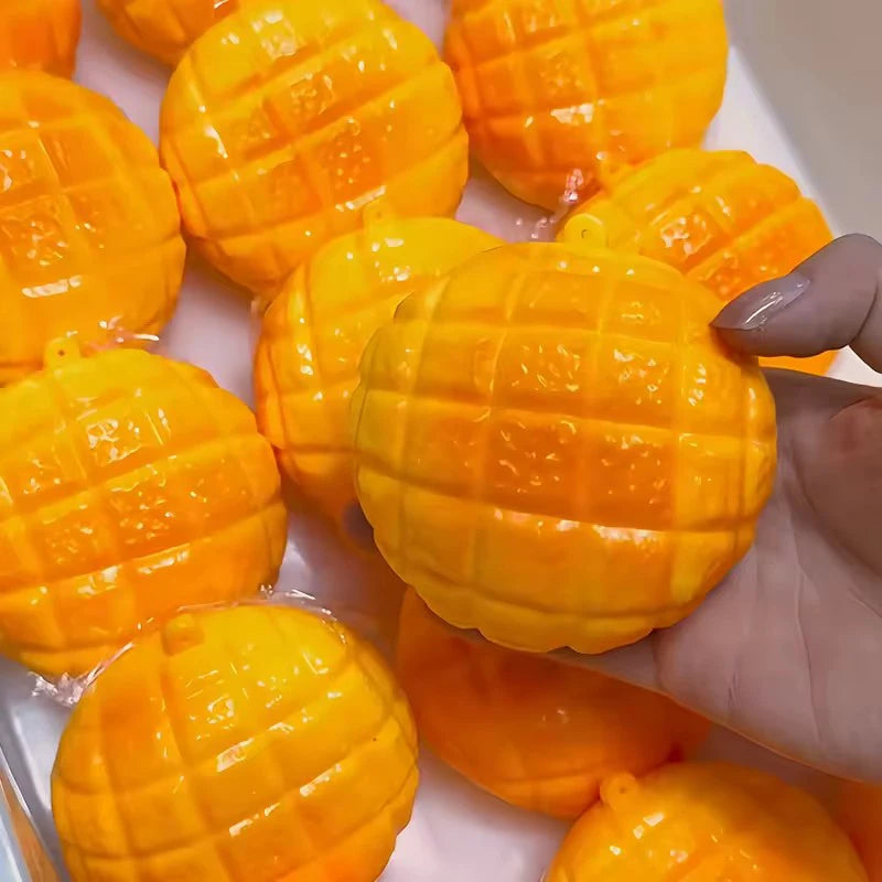 Crunchy Pineapple Bun Squishy — photo 2