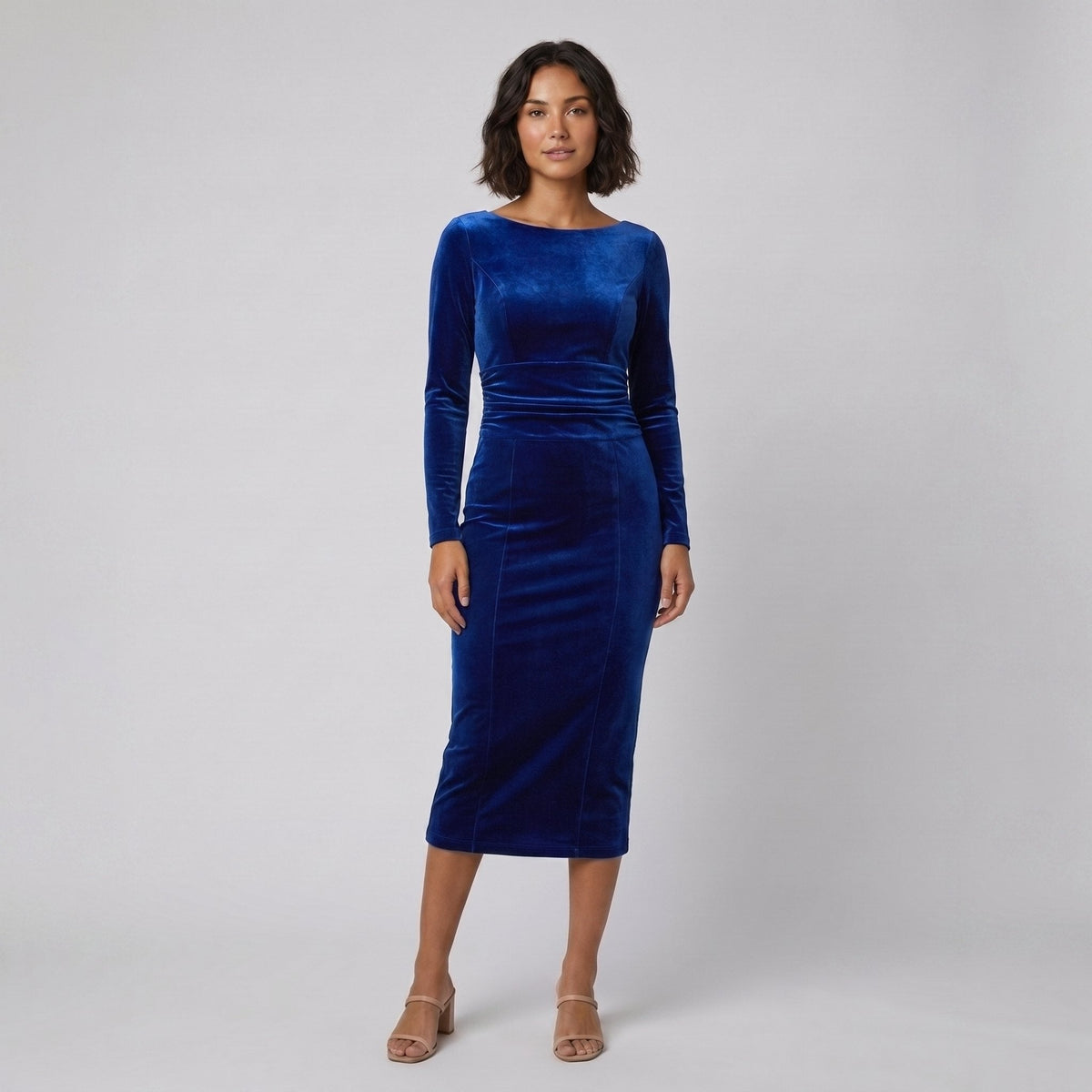 Women's Velvet Bodycon Party Dress | Long Sleeve Boat Neck Evening Dress for Christmas Parties and Winter Occasions — photo 1